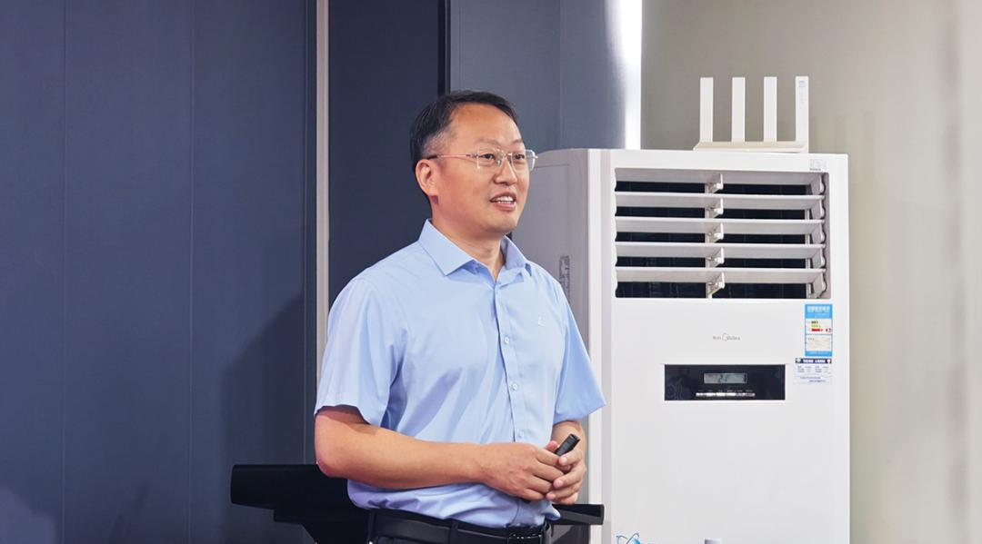  ͼ|۳33772025ԱѵӪԲչ