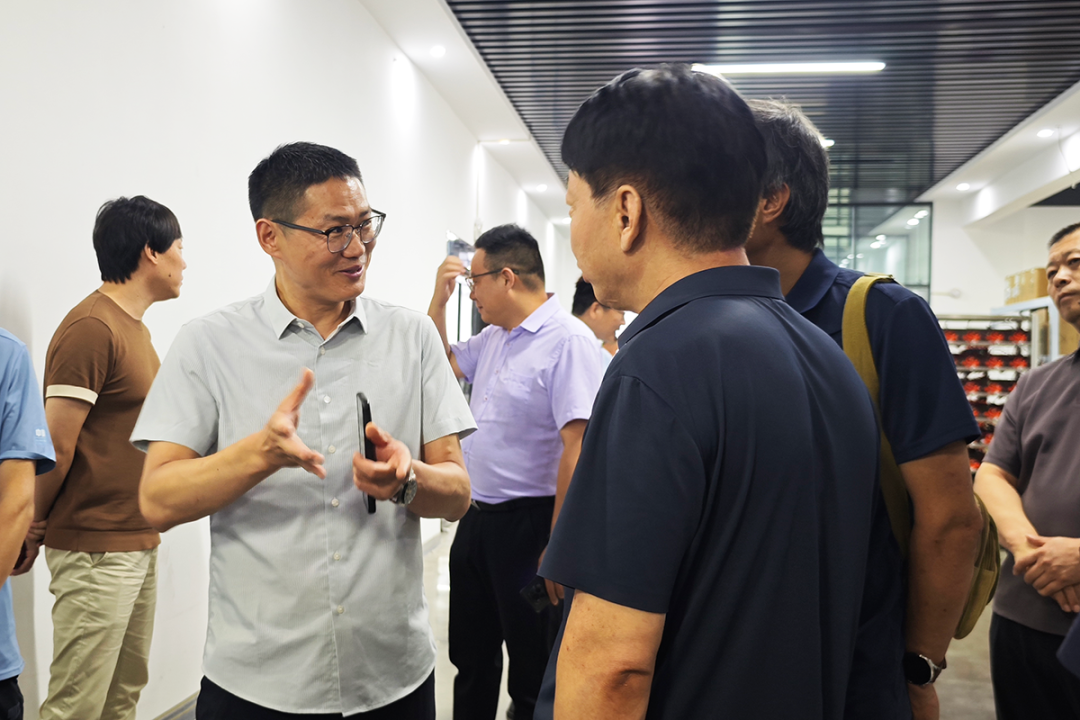 c439c0c8715d4cbabf3bc41eecfe3da3~tplv-obj.png c439c0c8715d4cbabf3bc41eecfe3da3~tplv-obj.png